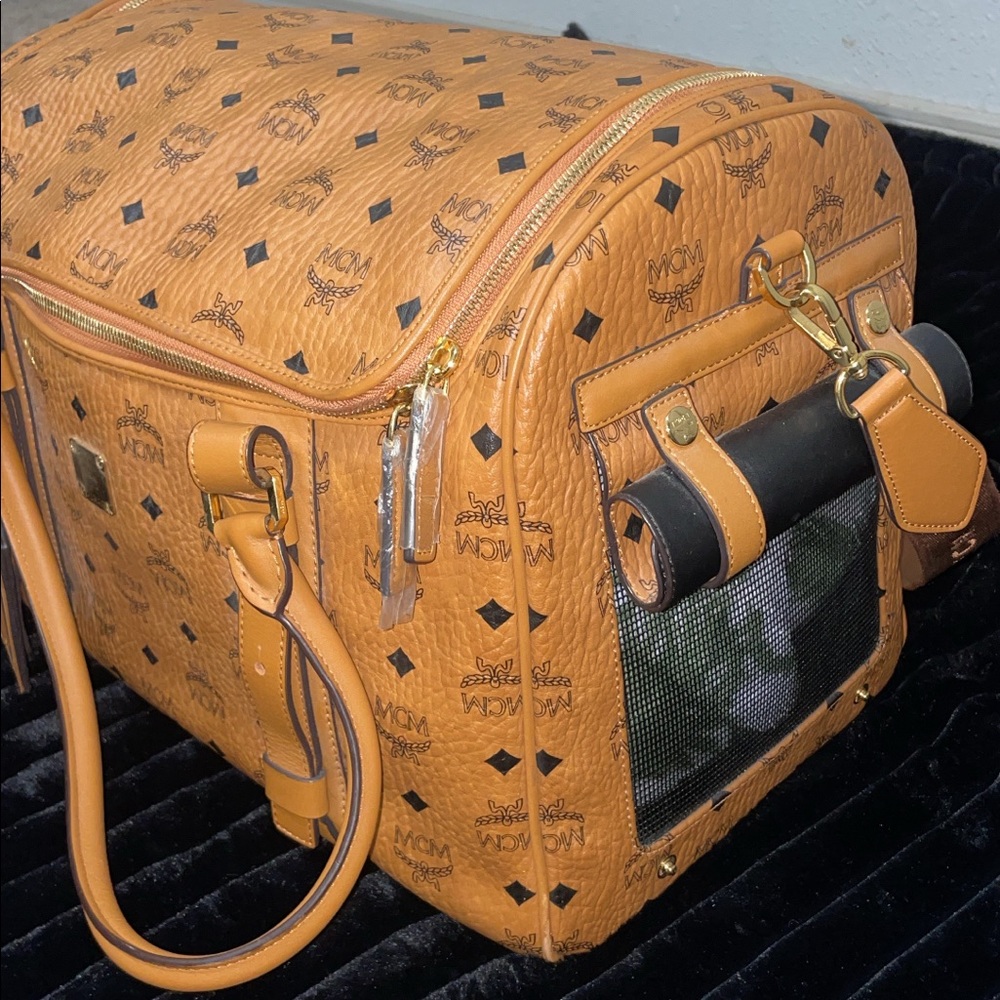 Small/Medium MCM Dog Carrier.